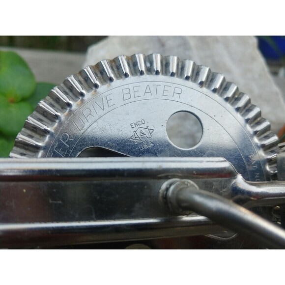 Vintage High Speed Super Center Drive Beater By Ekco - Picture 3 of 10